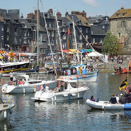 Charmant 2 Pieces Honfleur Exterior photo